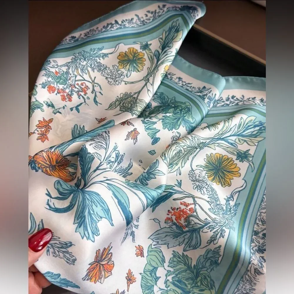 Floral Scarf Blue and White S16
